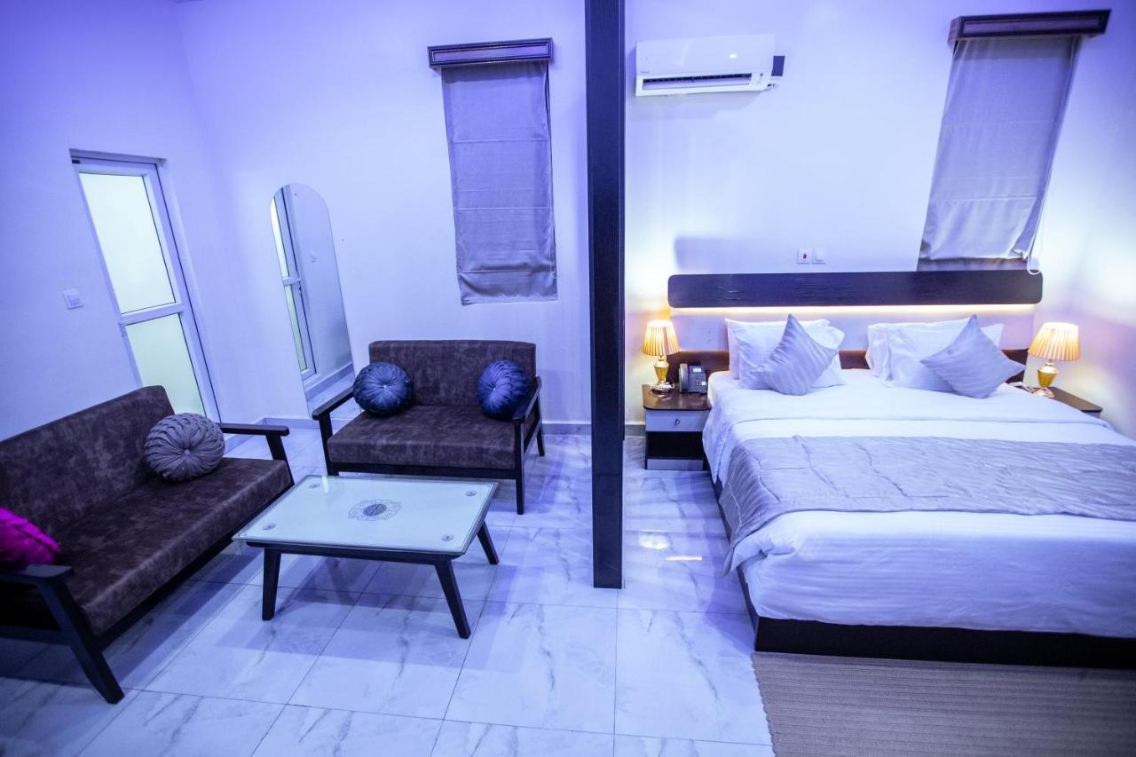 Apartment 79 Hotel & Suite イケジャ エクステリア 写真